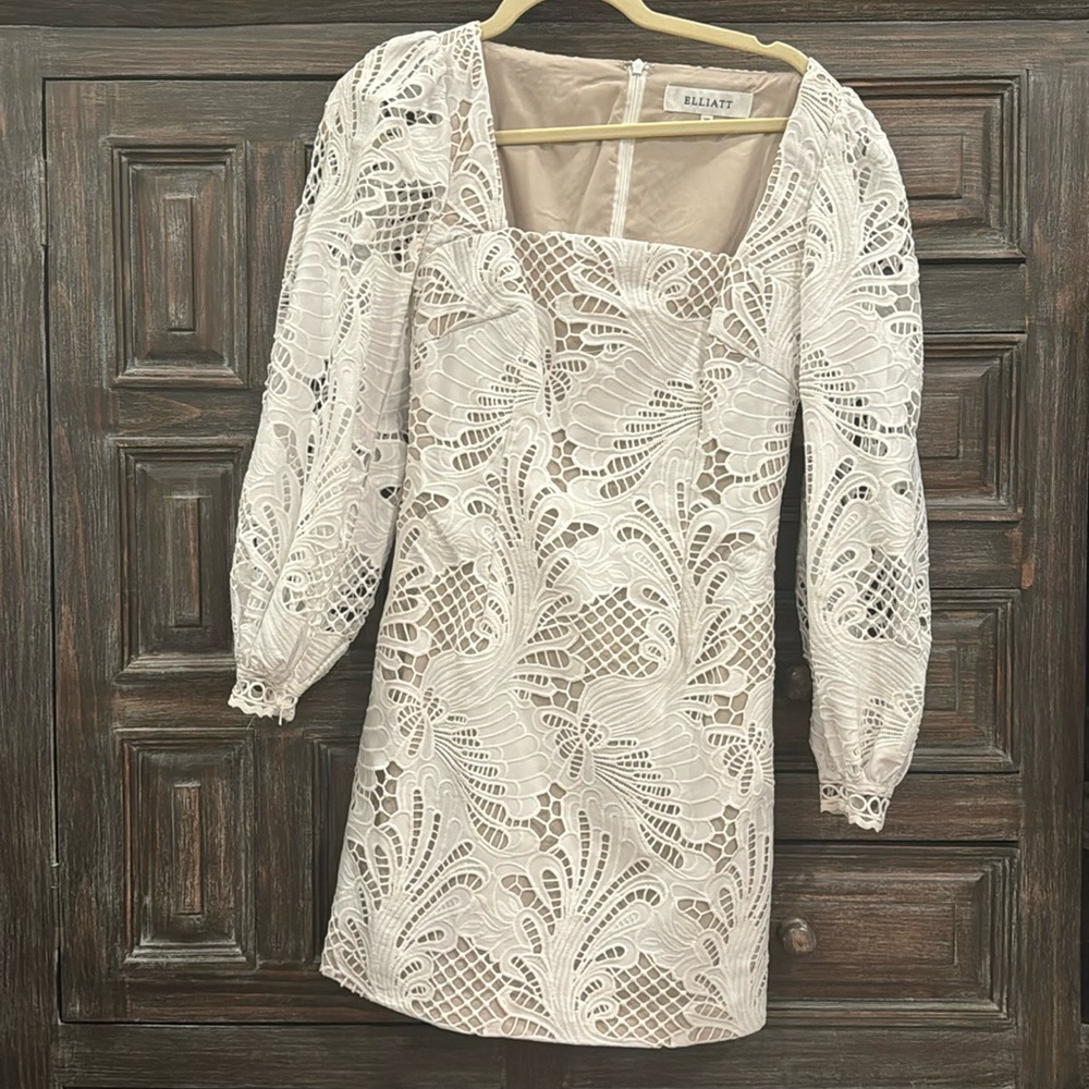 Elliatt white dress